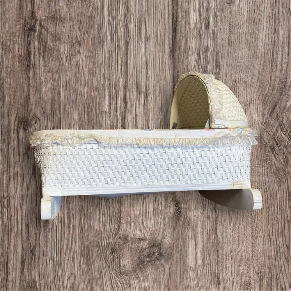 Vintage Wicker Rocking Doll Cradle Badger Basket Co 1970's